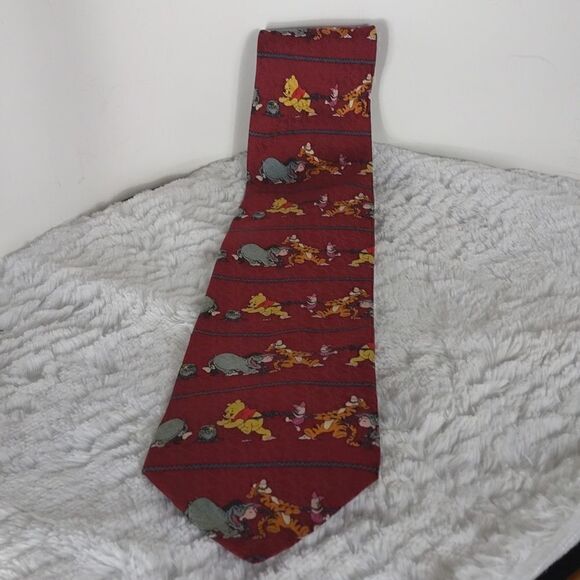 Pooh 100 Acre Collection Men's Silk Neck Tie - Picture 1 of 6